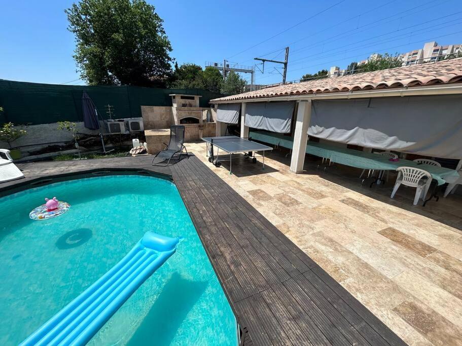 Maison Avec Piscine Hébergement de vacances